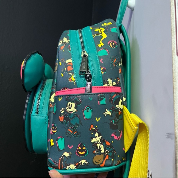 Disney Parks Halloween Mickey Pumpkin Loungefly Backpack - Picture 3 of 4